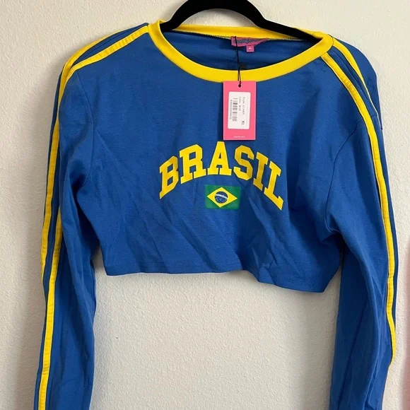 Editked Women’s Brazil Long Sleeve Crop Top - Picture 5 of 5